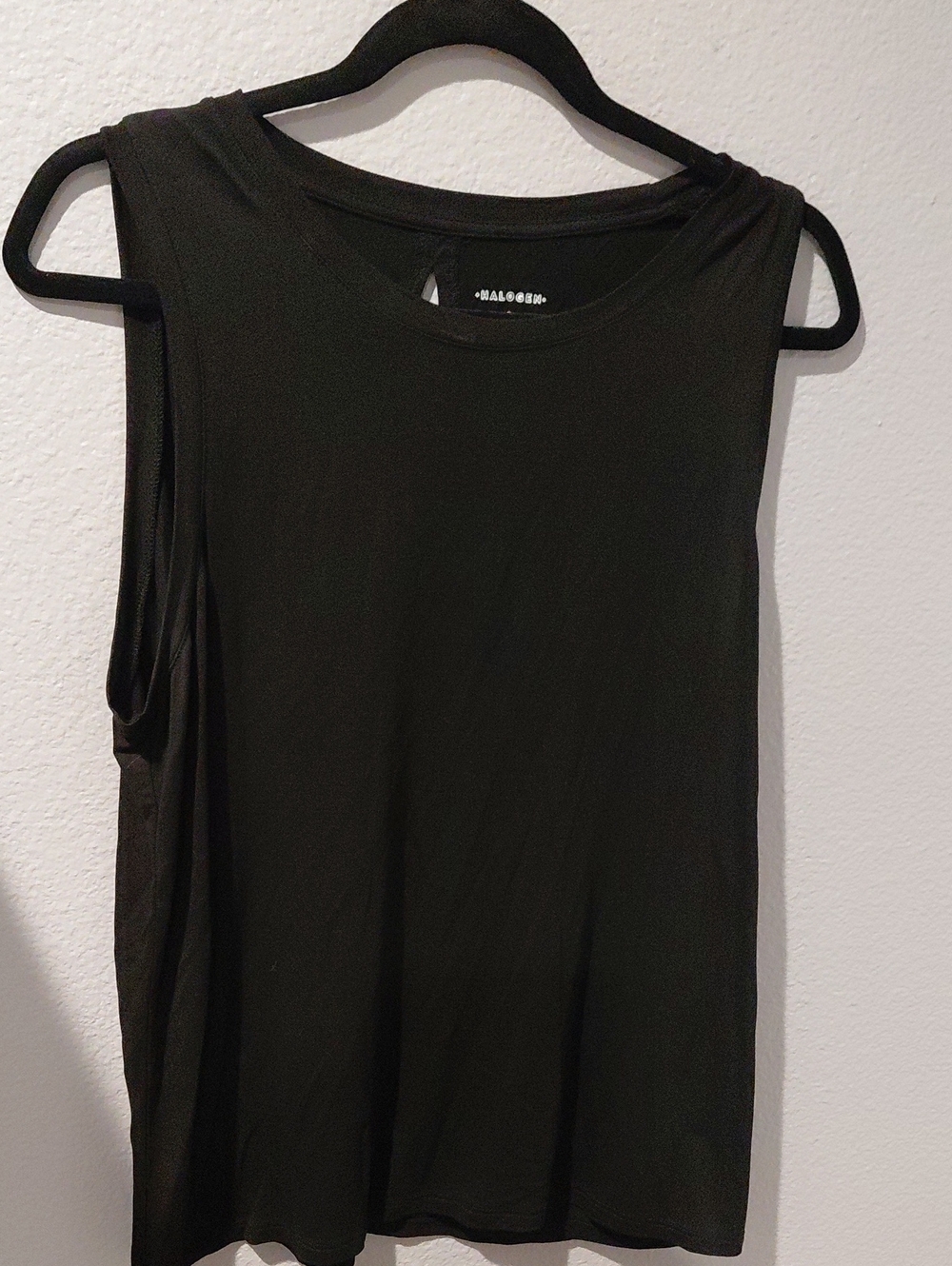 Halogen Black Crewneck Sleeveless Tank